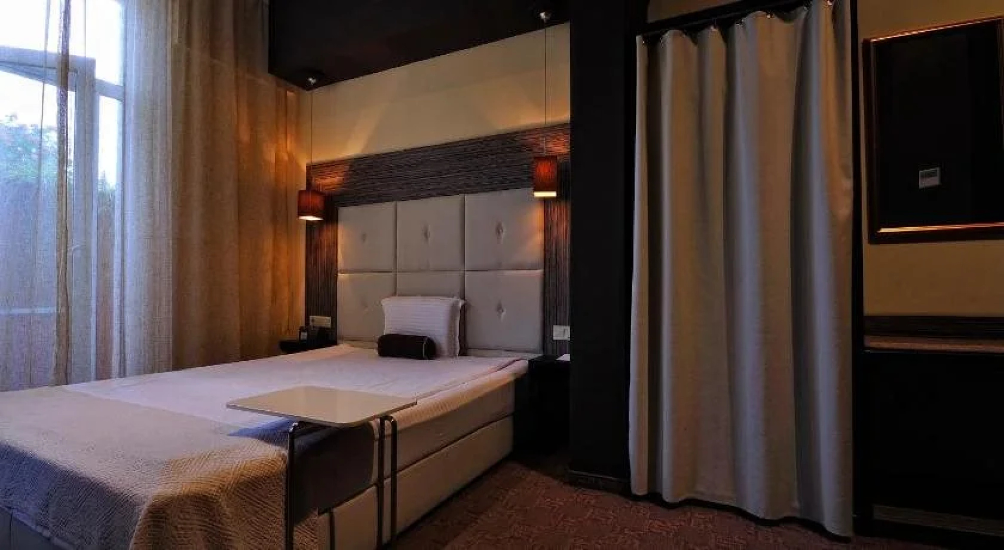 City Art Boutique Hotel
