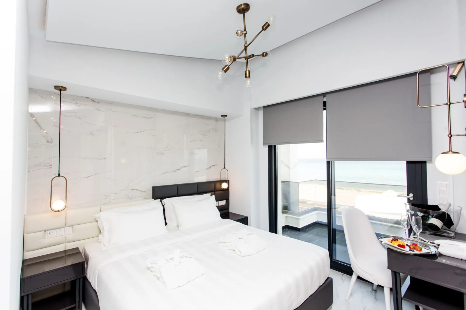 Crystal villas & suites