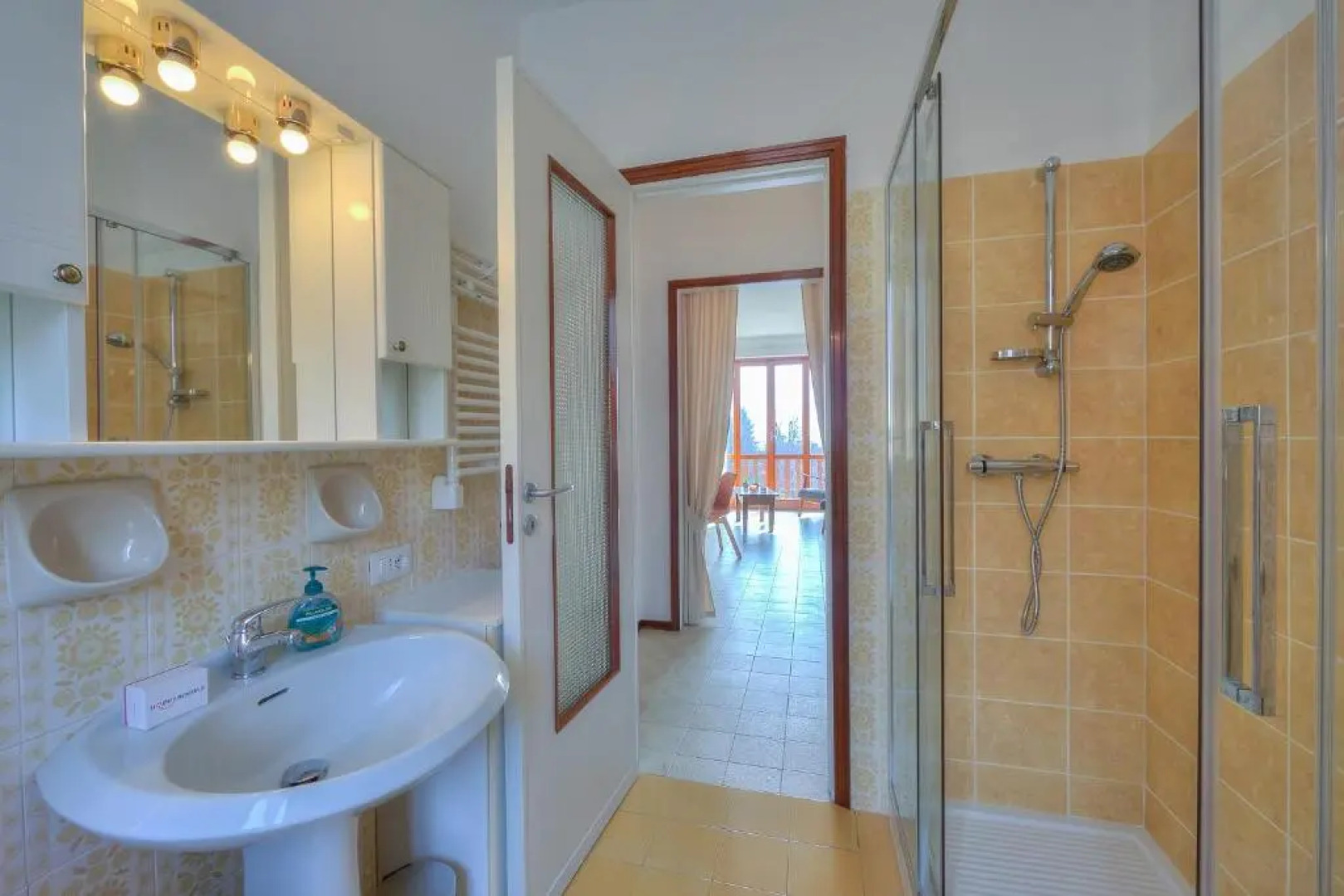 La Perla Bianca Lake View