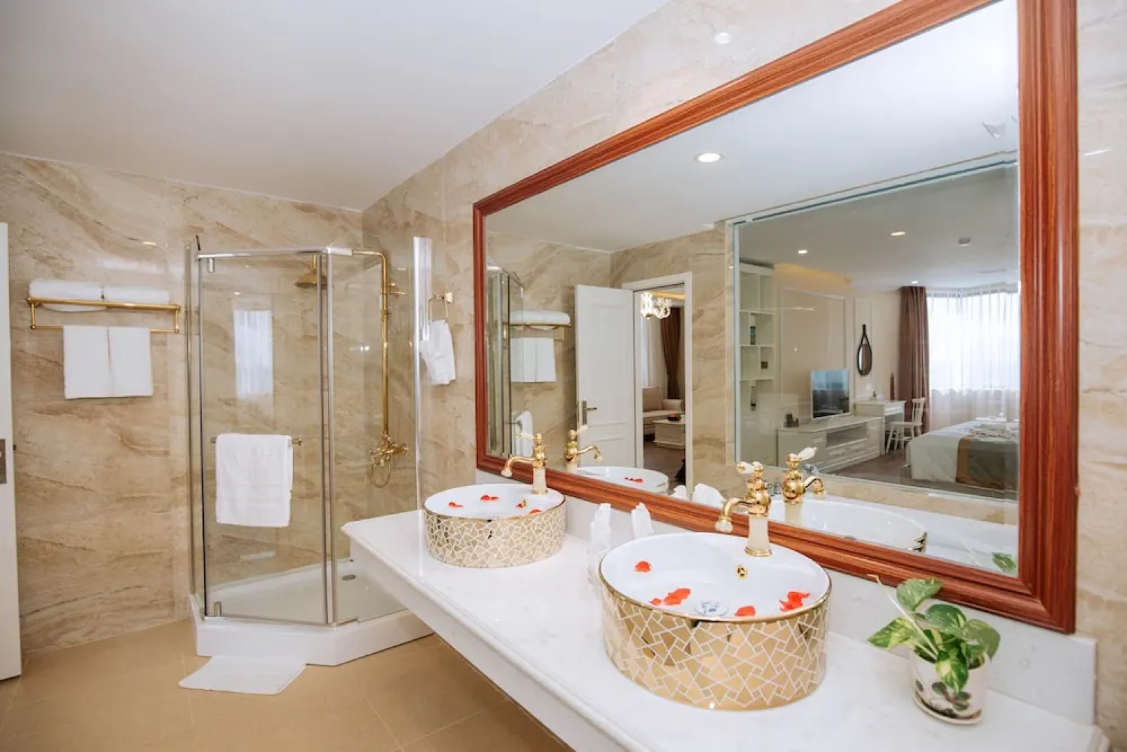 Thong Do Hotel
