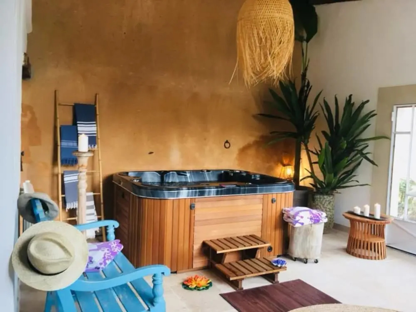 La Moureale Pool & SPA