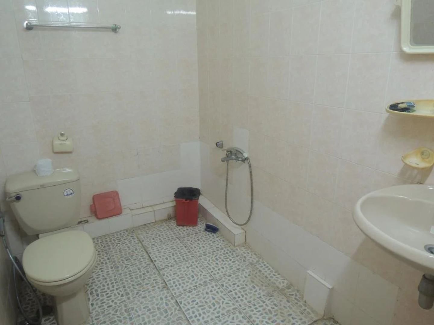 Song Giang Hotel Ngoc Gia Trang