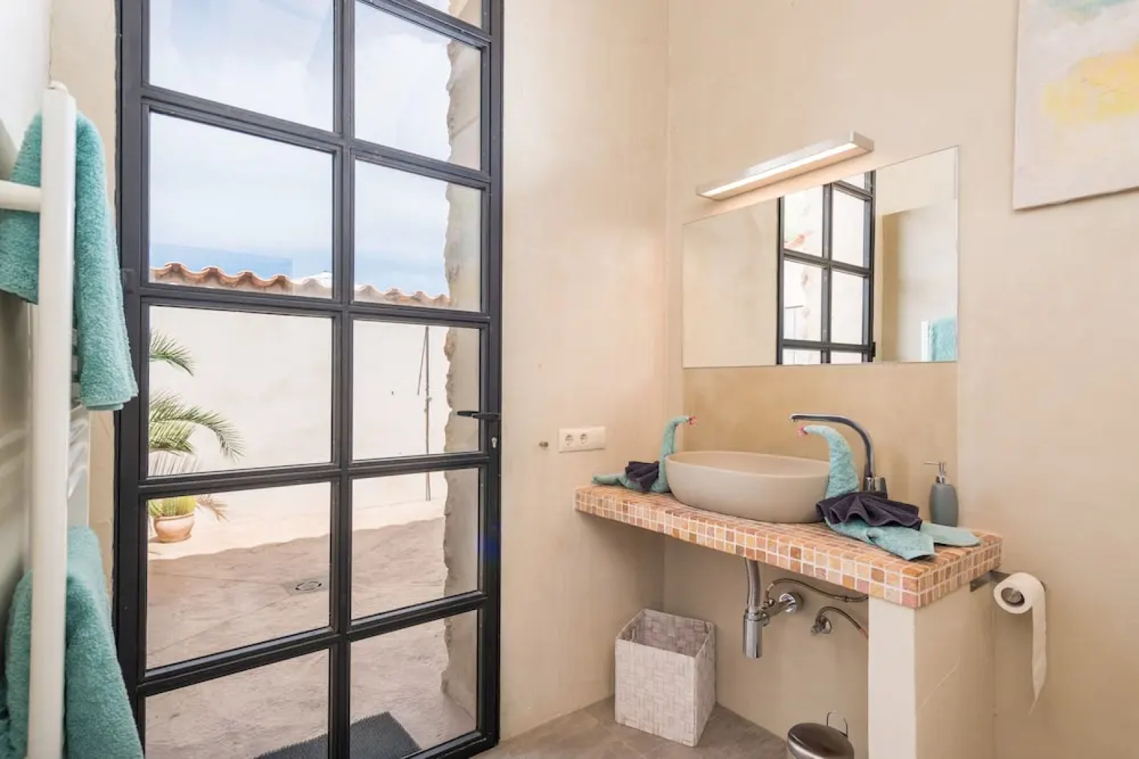 Can Pina-Adults Only (Eco Cascada)