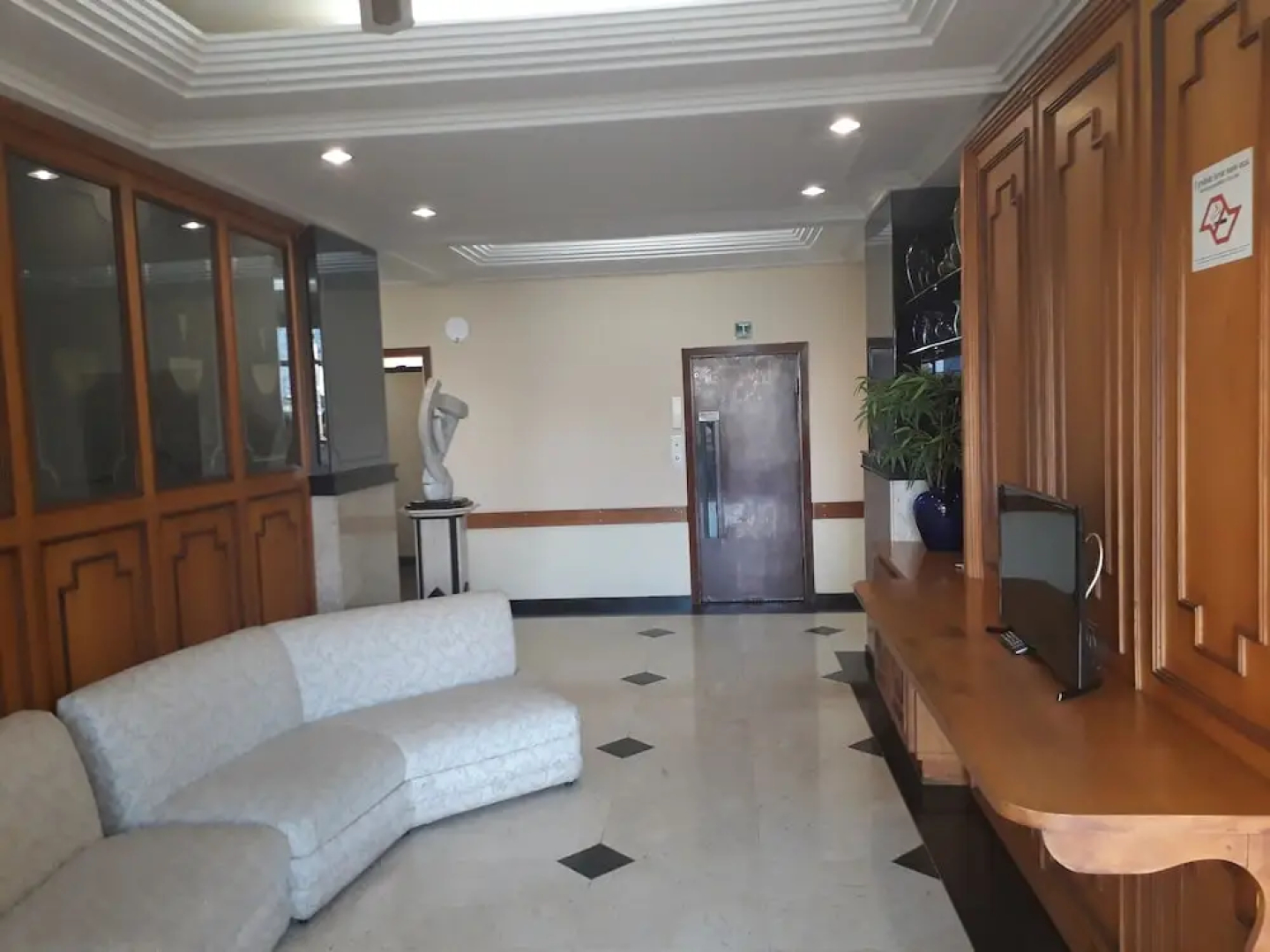 Cristal Palace Hotel