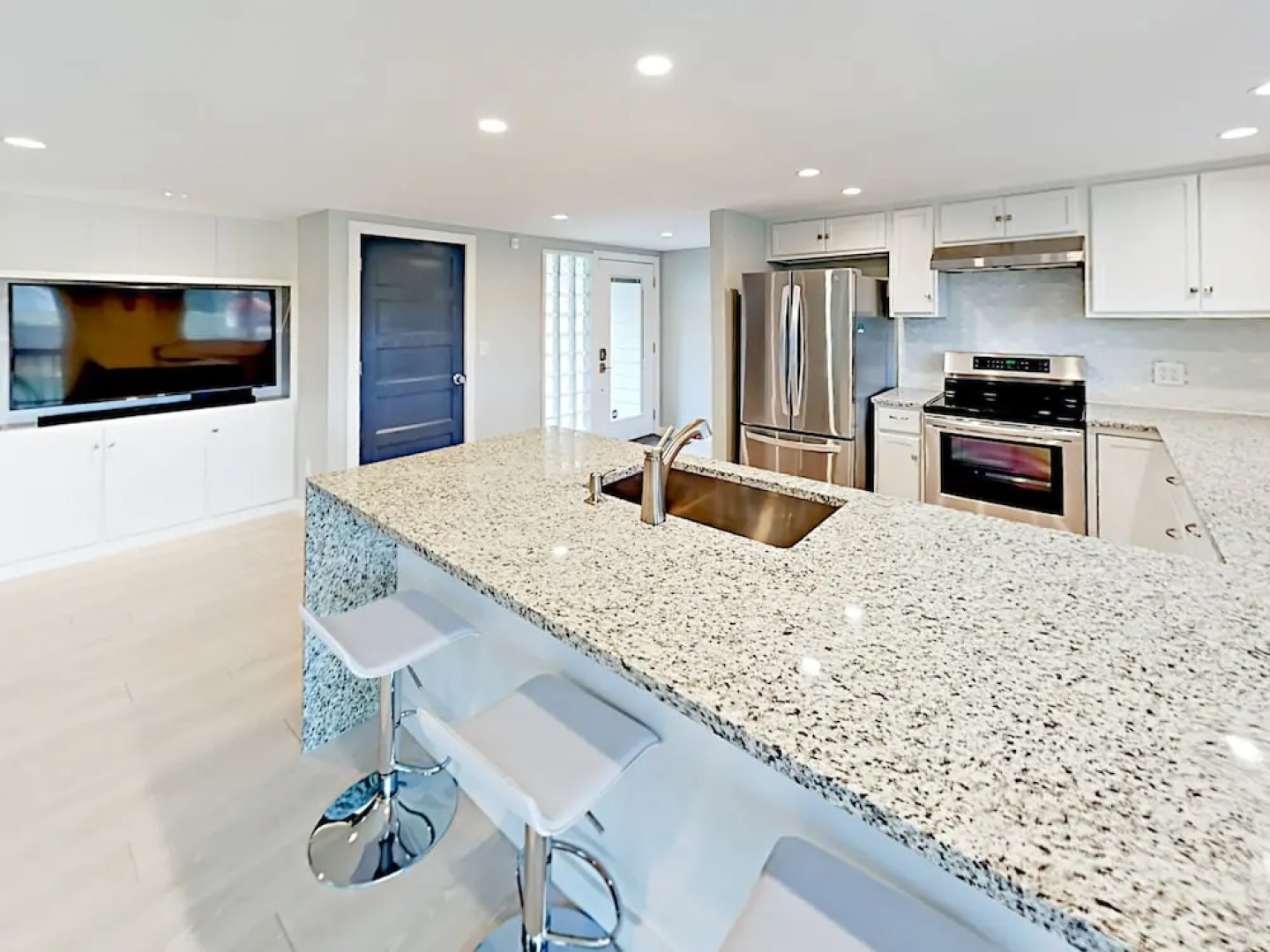 Los Escondidos - 2 Br Home