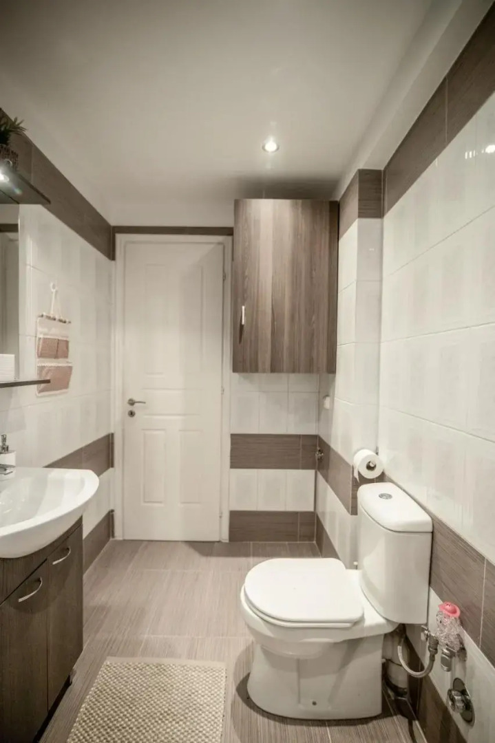 'The Ivory' House Project In Athens