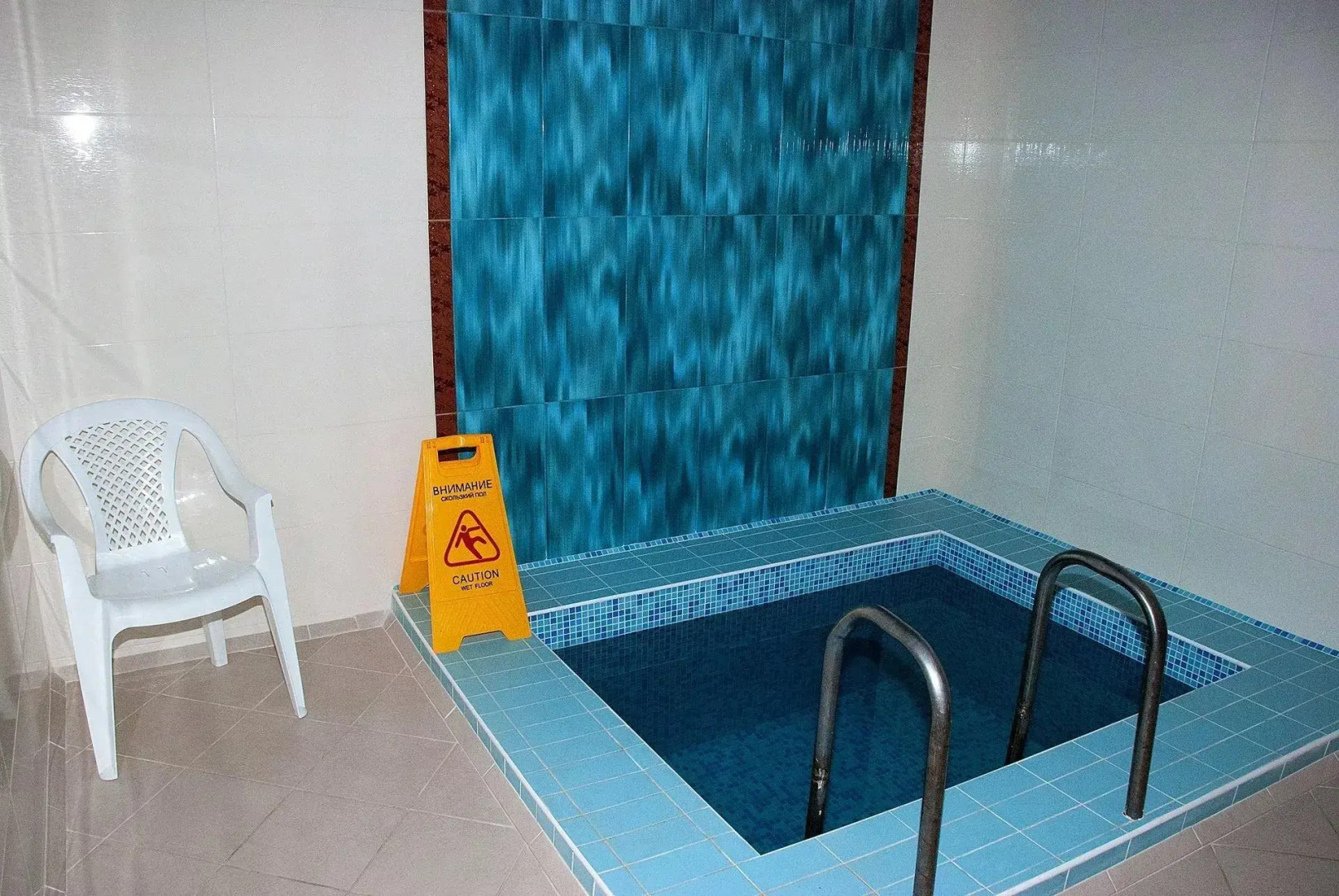 Красная скала