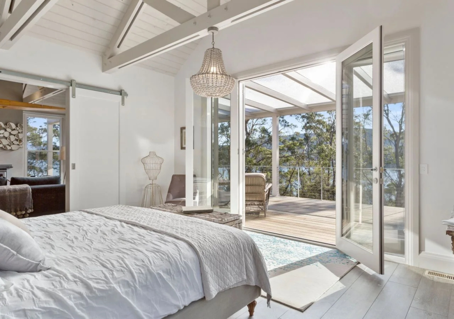 The Peninsula Experience