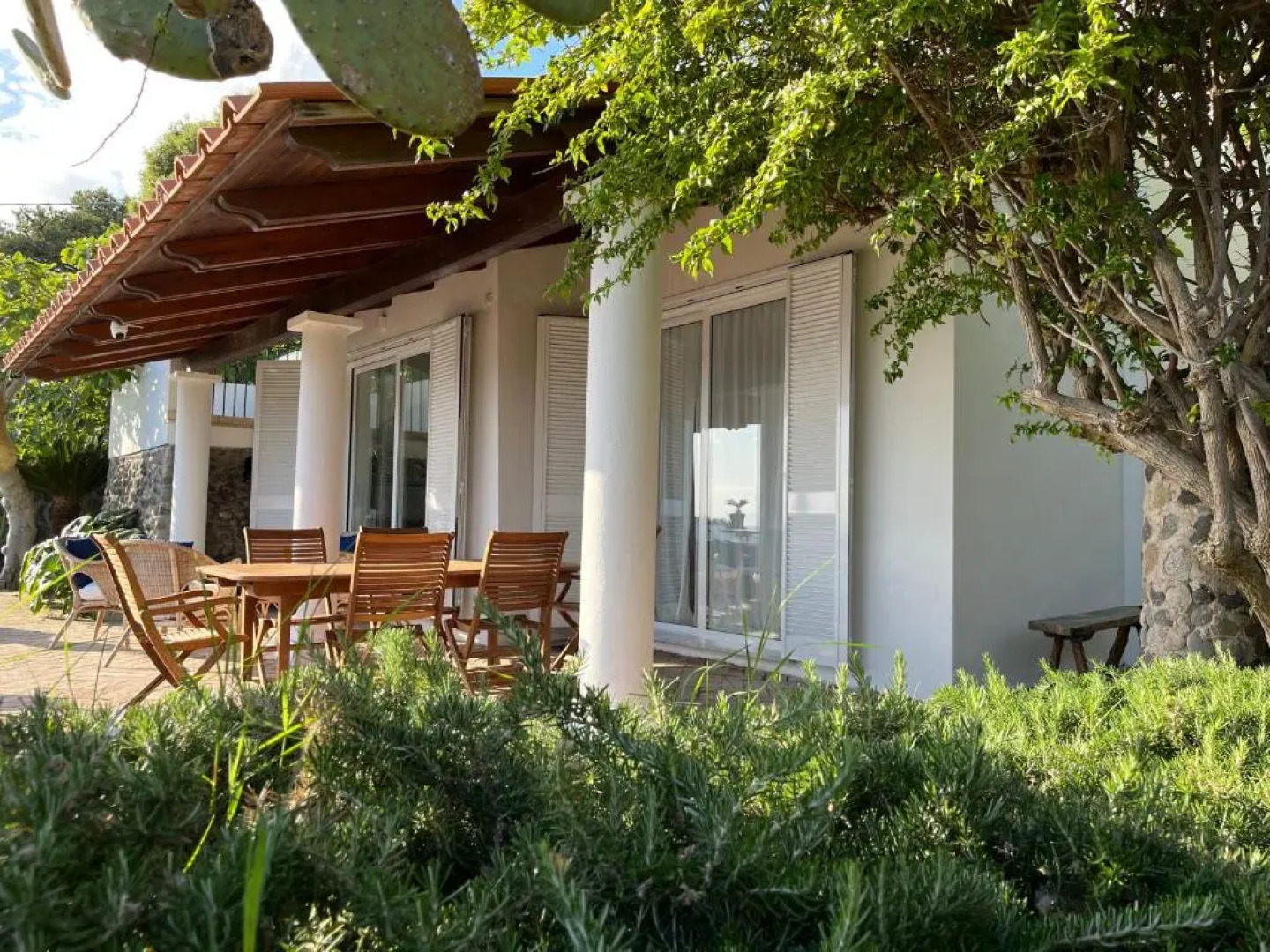 Nelinda Waterfront Accommodation (Adults Only)