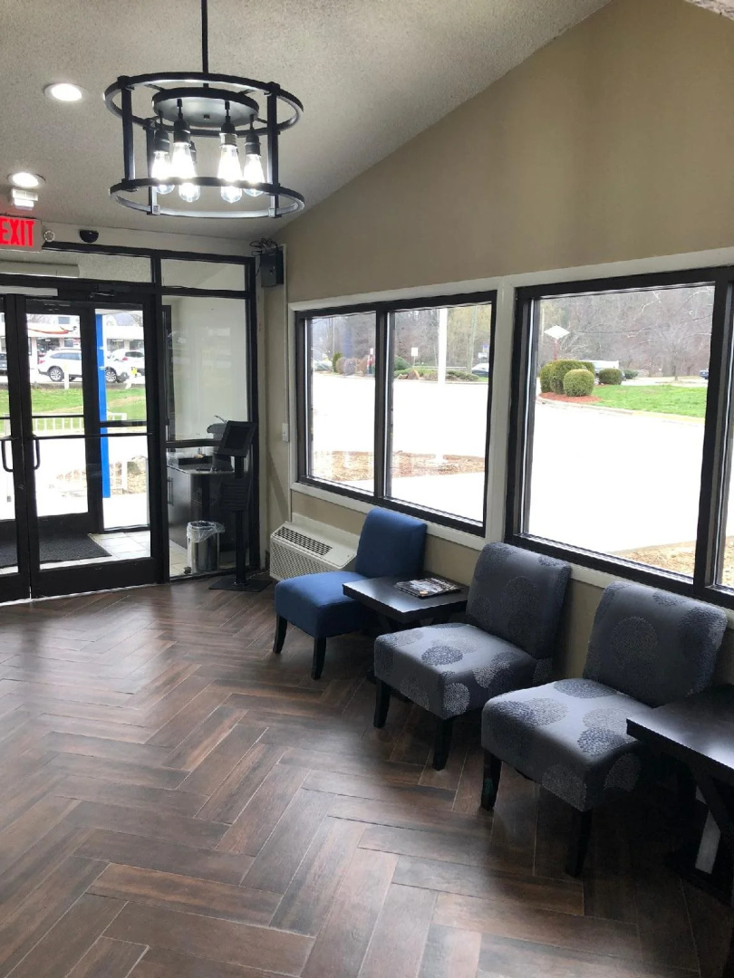 Super 8 by Wyndham Asheville/Biltmore