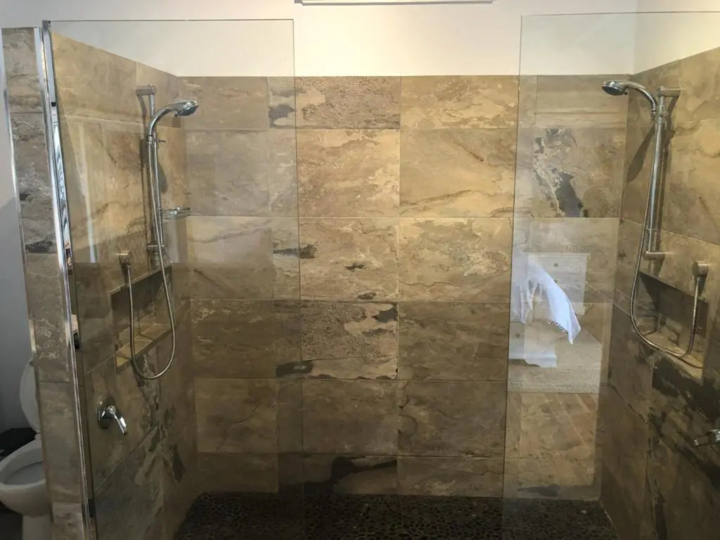 Hume Street 22, Golden Beach