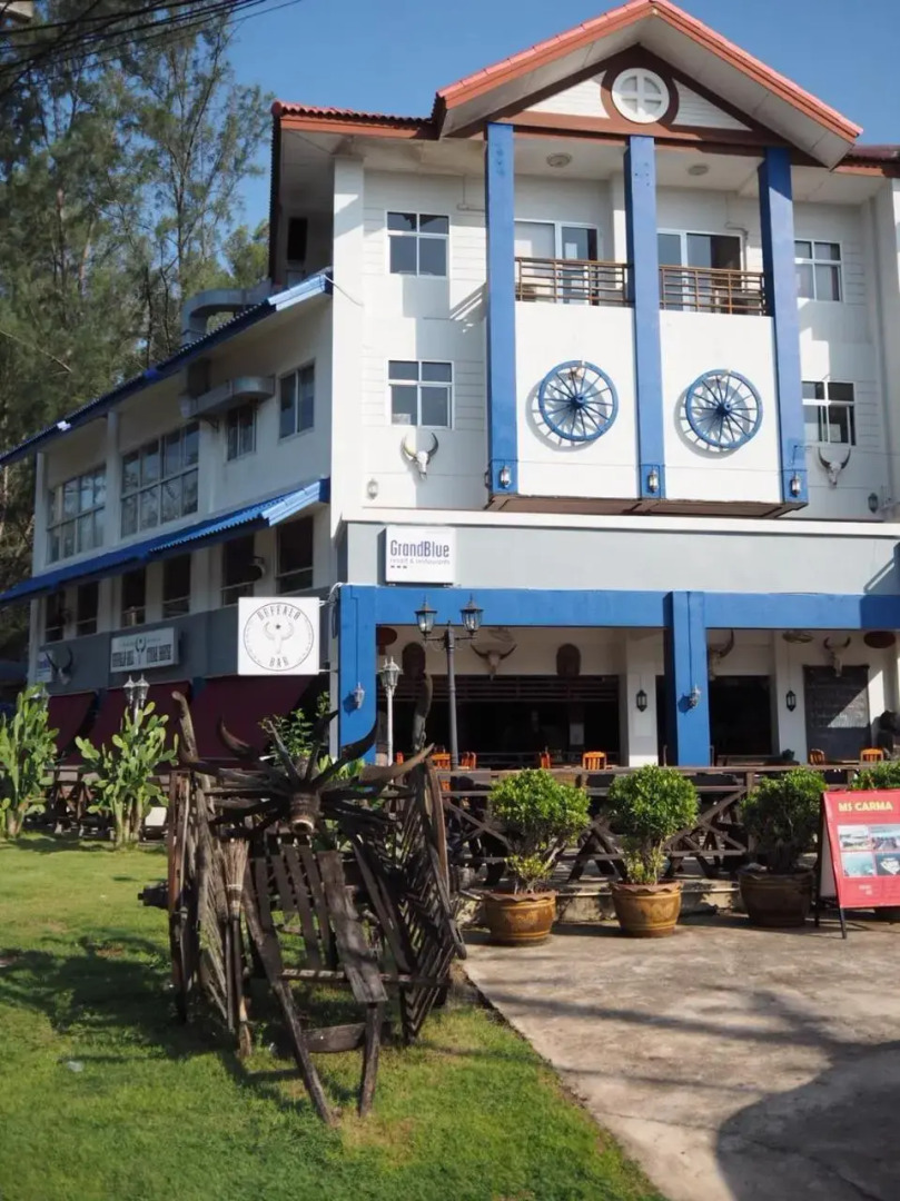 Grandblue condominium Room401 LeamMae phim Beach