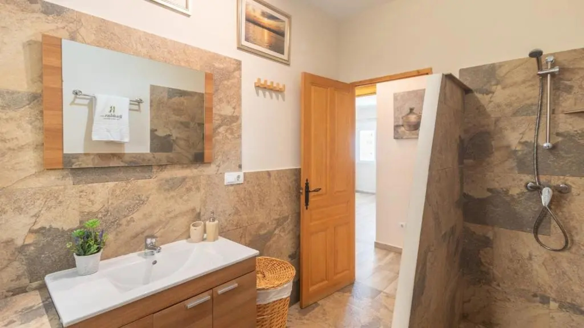 Villa Paraiso Arenas by Ruralidays