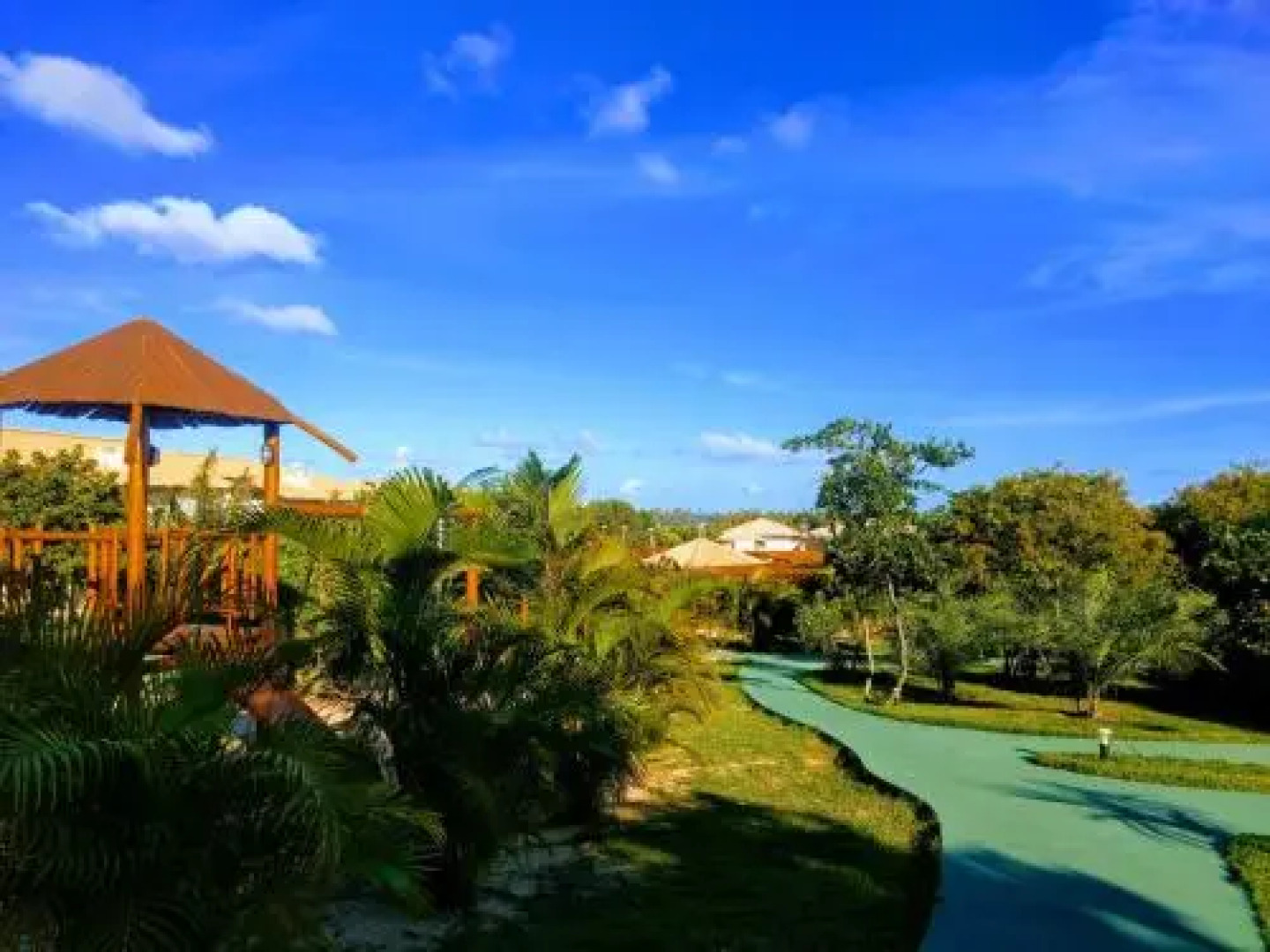 Ap 2/4 na Reserva Imbassaí