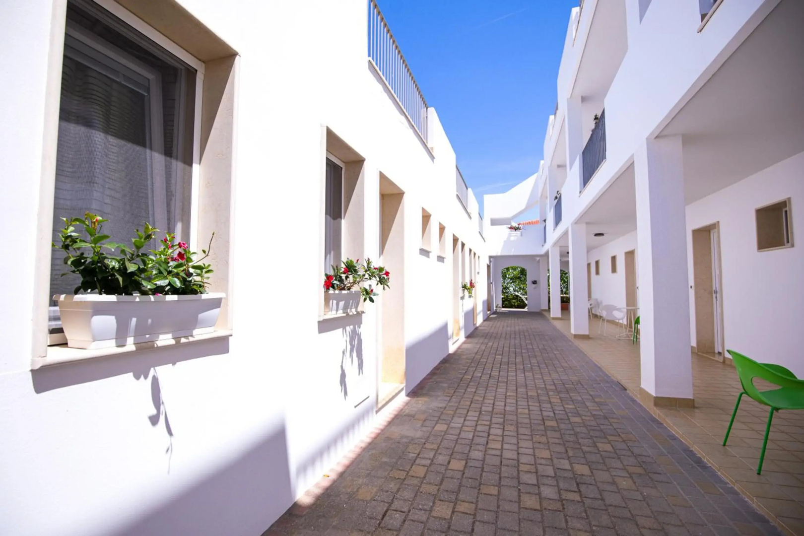 Donnosanto Hotel