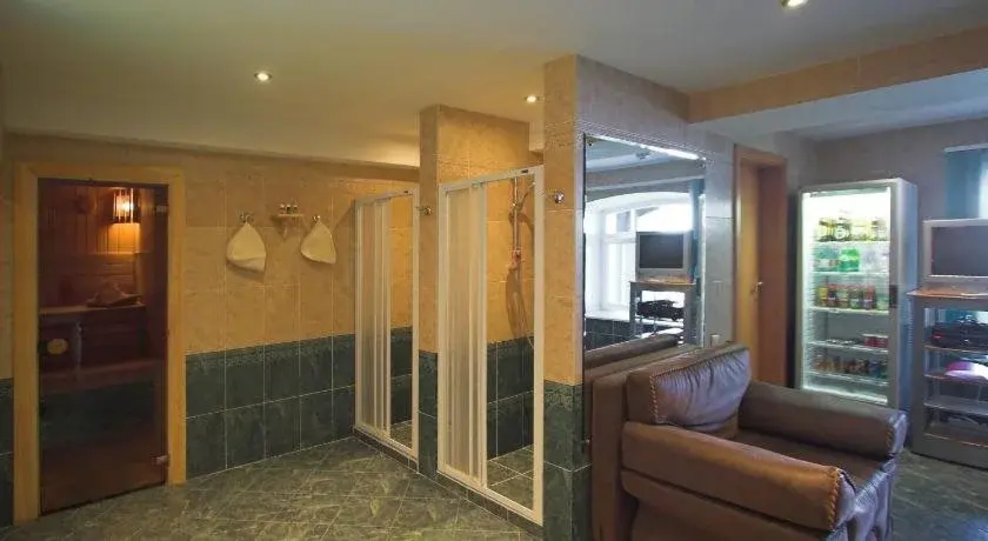 Отель Дафна