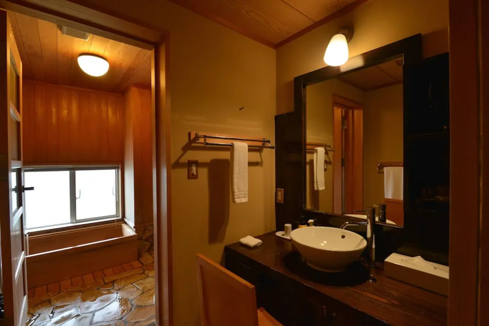 IKI RETREAT by Onko Chishin