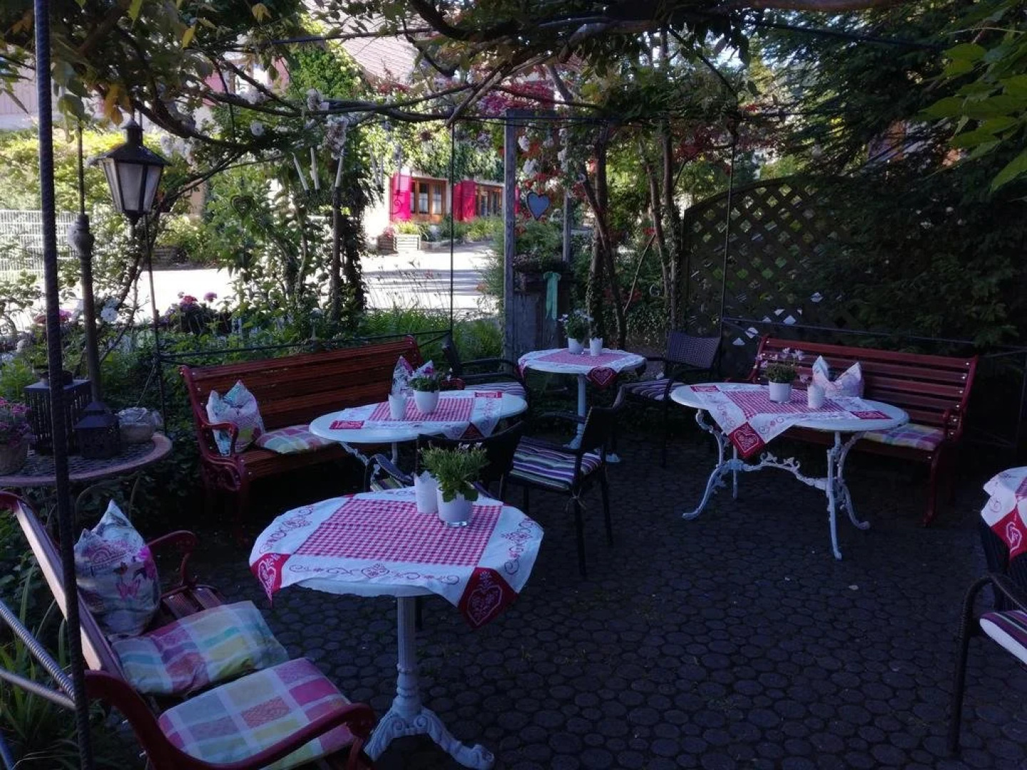 Alte Schreinerei-Auberge Harlekin