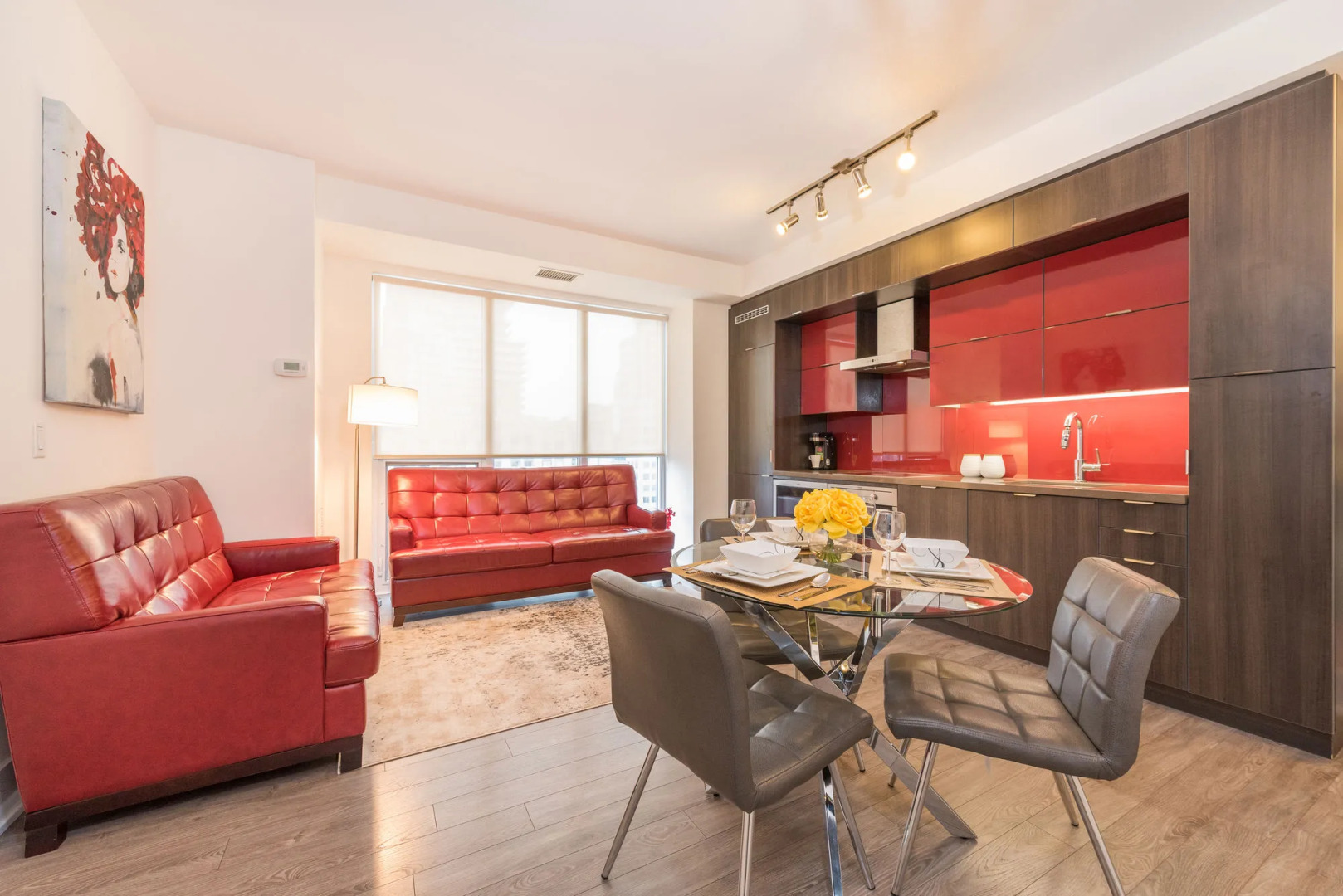 Grand Royal Condos - CN Tower