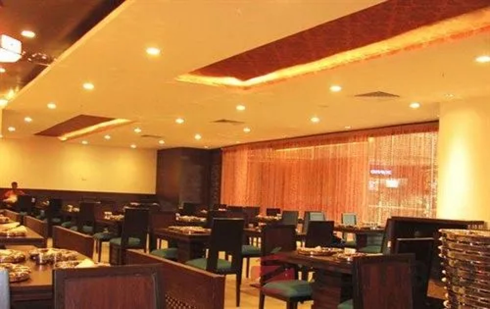 Hotel Shree Sai Sangam Delux