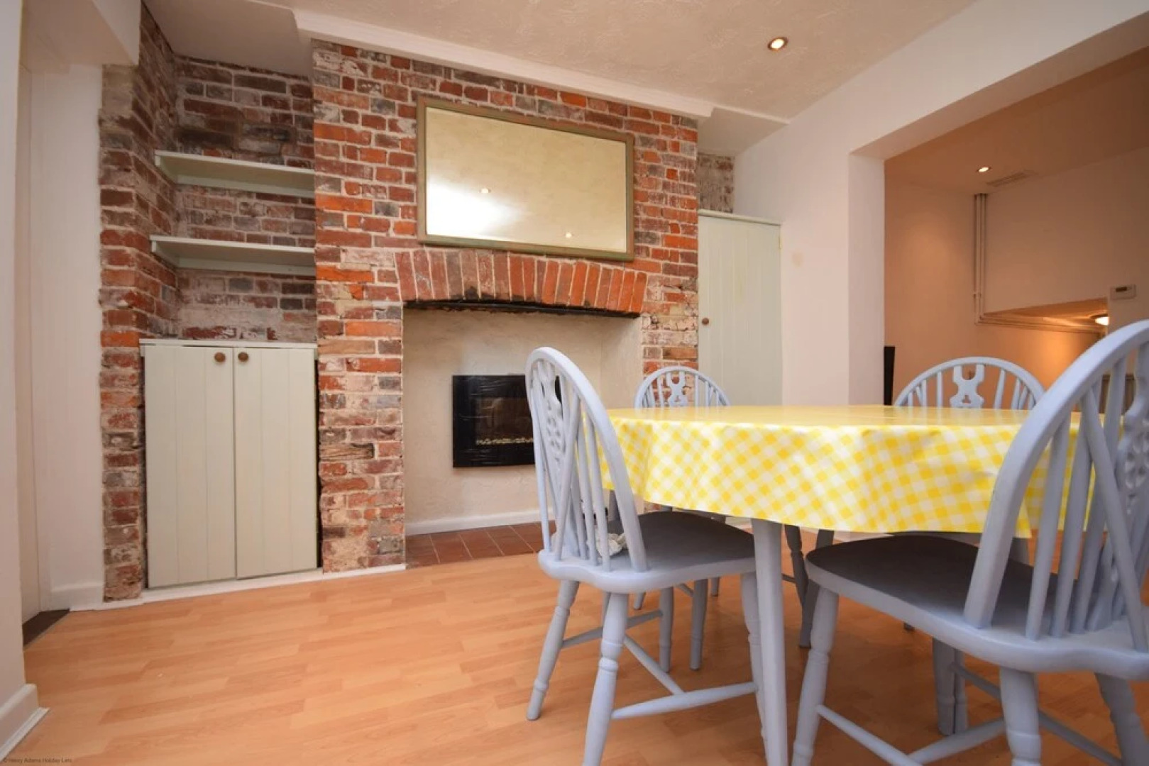 Dolphin House 490929