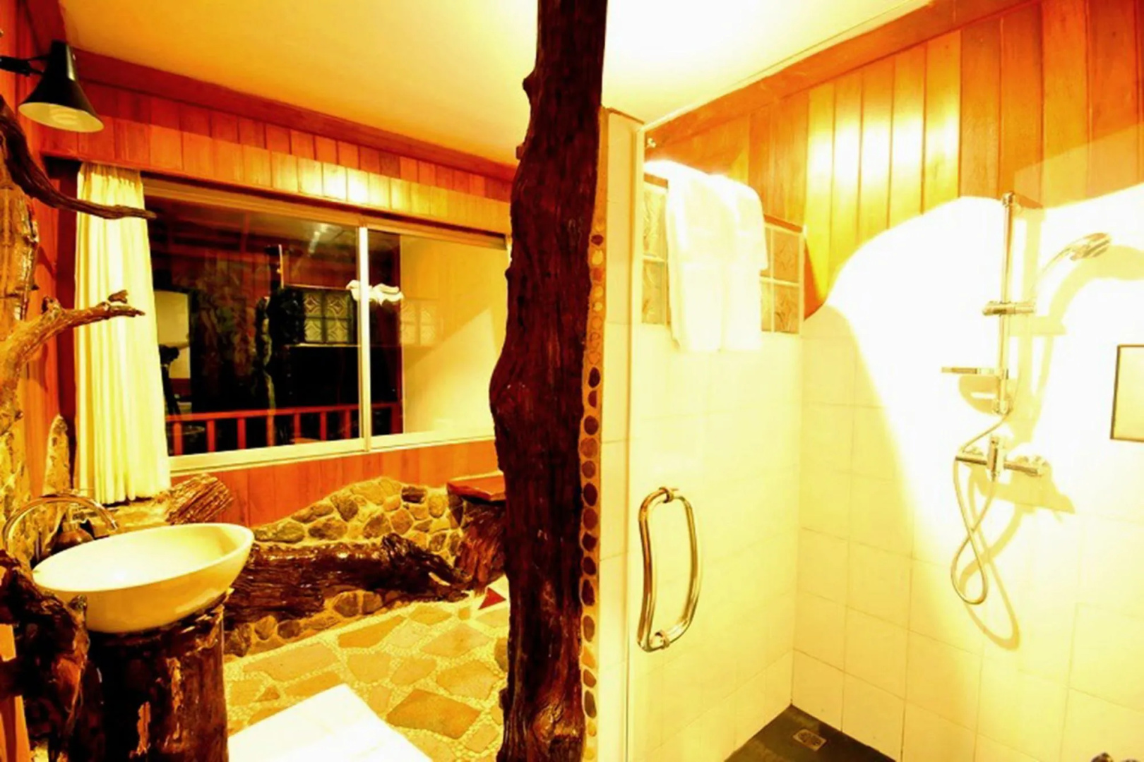 Tamnanpar Resort