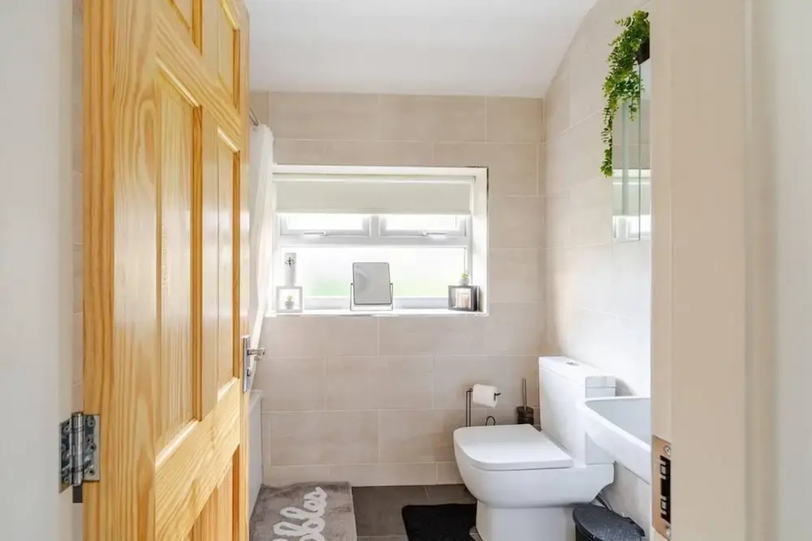 Charming Haven House Right Next To Moss Bank Park