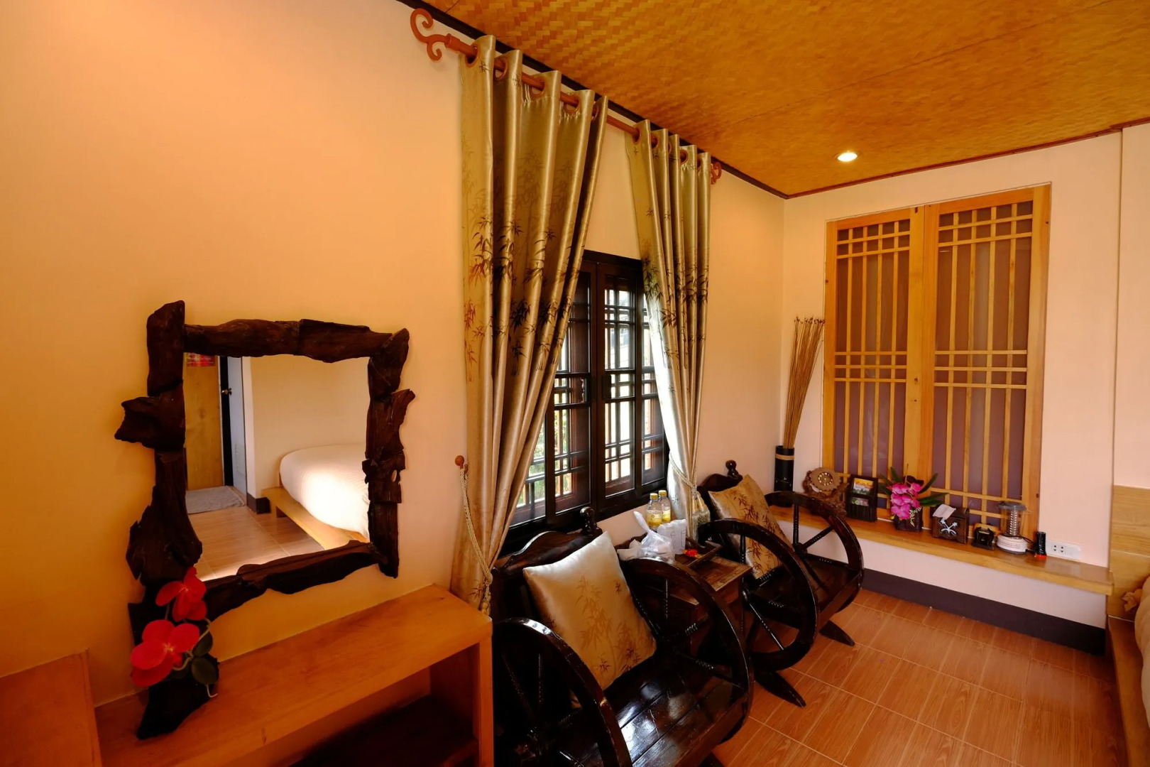 Lee Wine Ruk Thai Resort