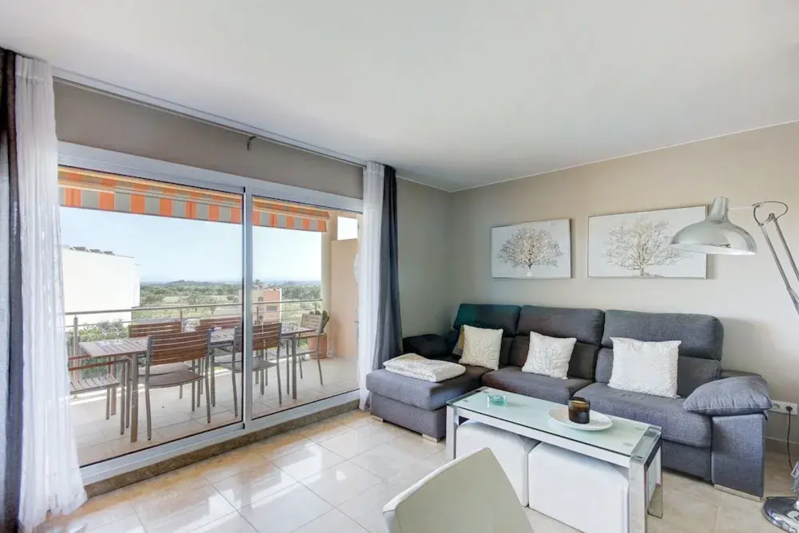 Duplex Apartment in Palau-saverdera