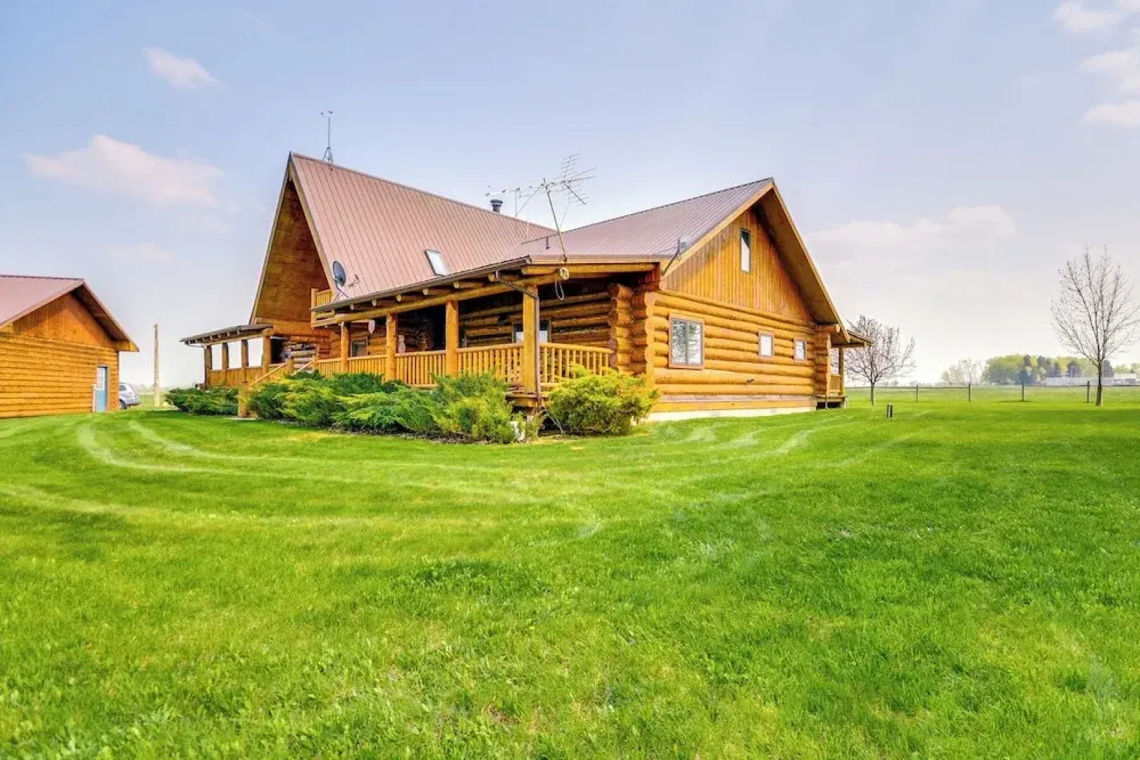 Roberts A-frame Log Cabin Near Red Lodge Mountain!