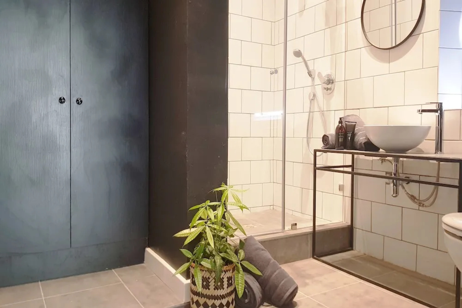 Ruby Rose Country House