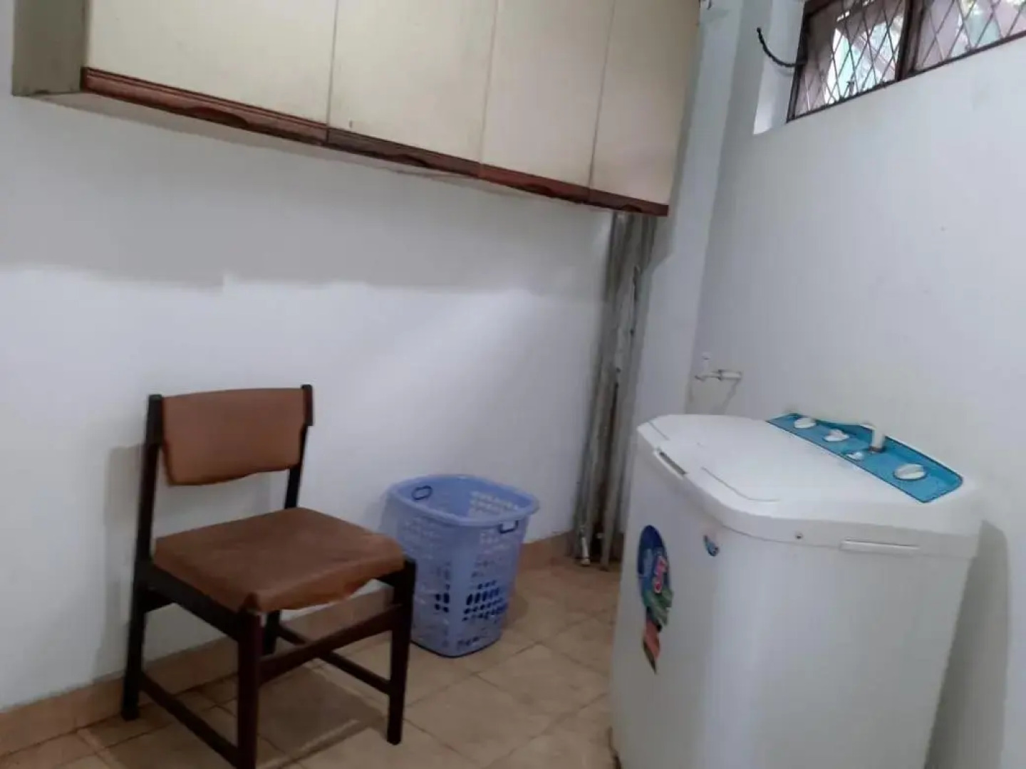 Ceylon Travel and Stay Lodge