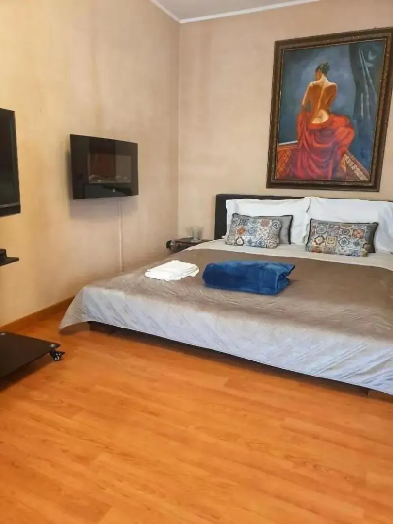 Villa Marisa bed breakfast and books