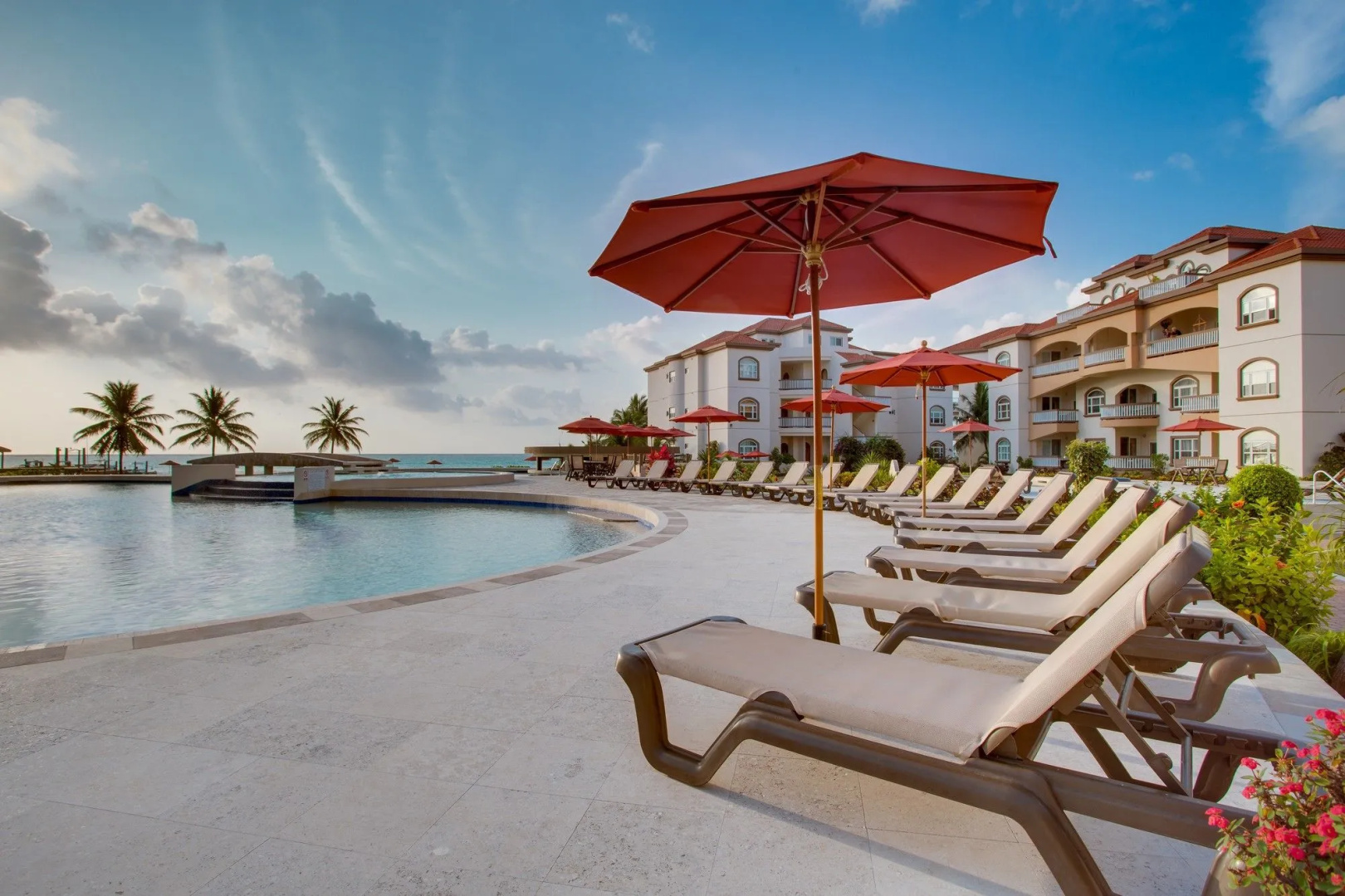 Grand Caribe Belize