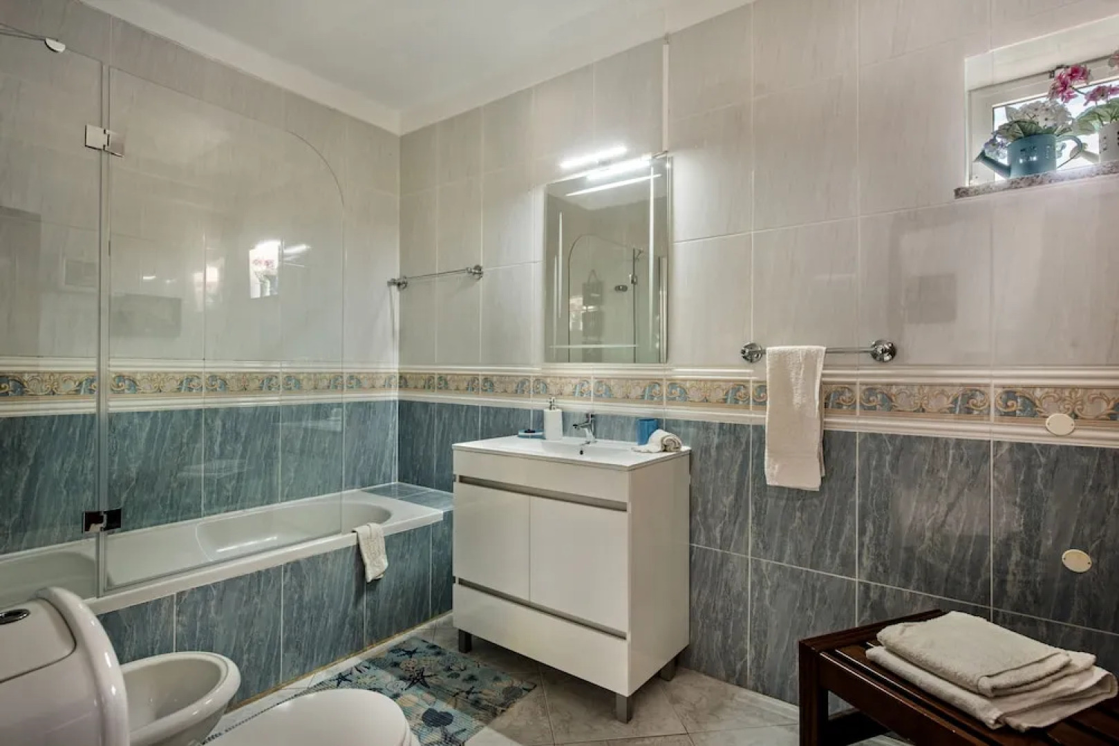 Villa Cadre - 5BR w Private Pool & Snooker Table