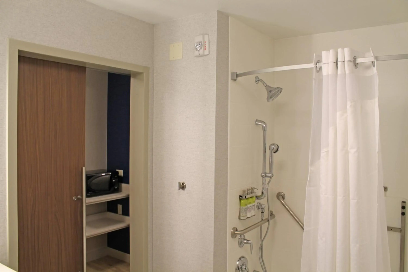 Holiday Inn Express & Suites St. Louis South - I-55 by IHG