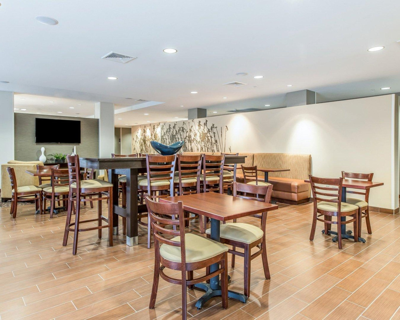 Quality Inn Decatur River City