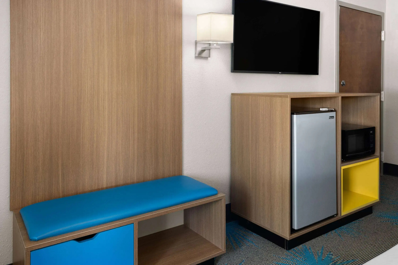 Days Inn by Wyndham Acworth
