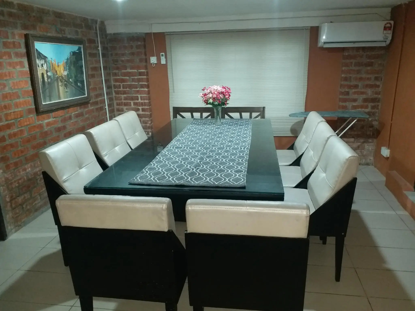 Kenyalang Urban Lodge