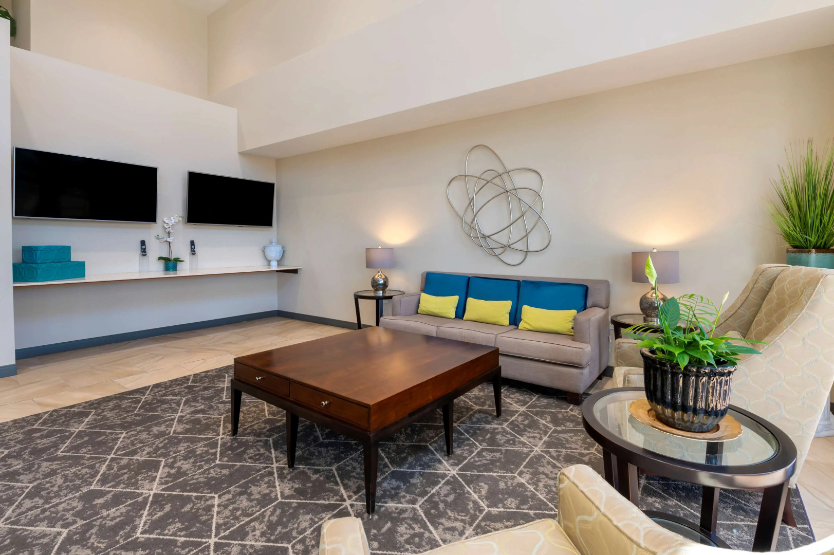 Best Western Plus Centralia Hotel & Suites