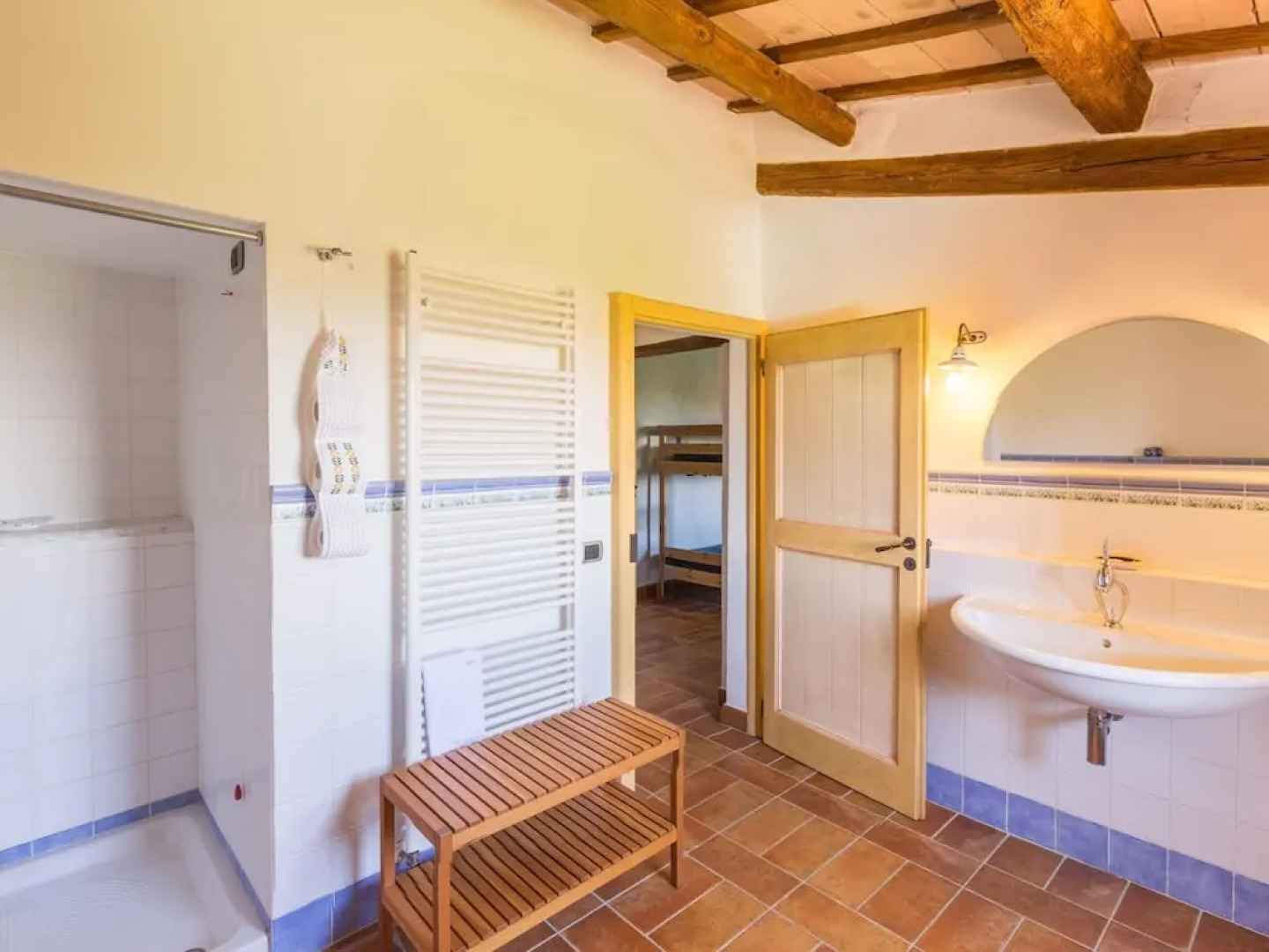 Belvilla by OYO Villa Fufi