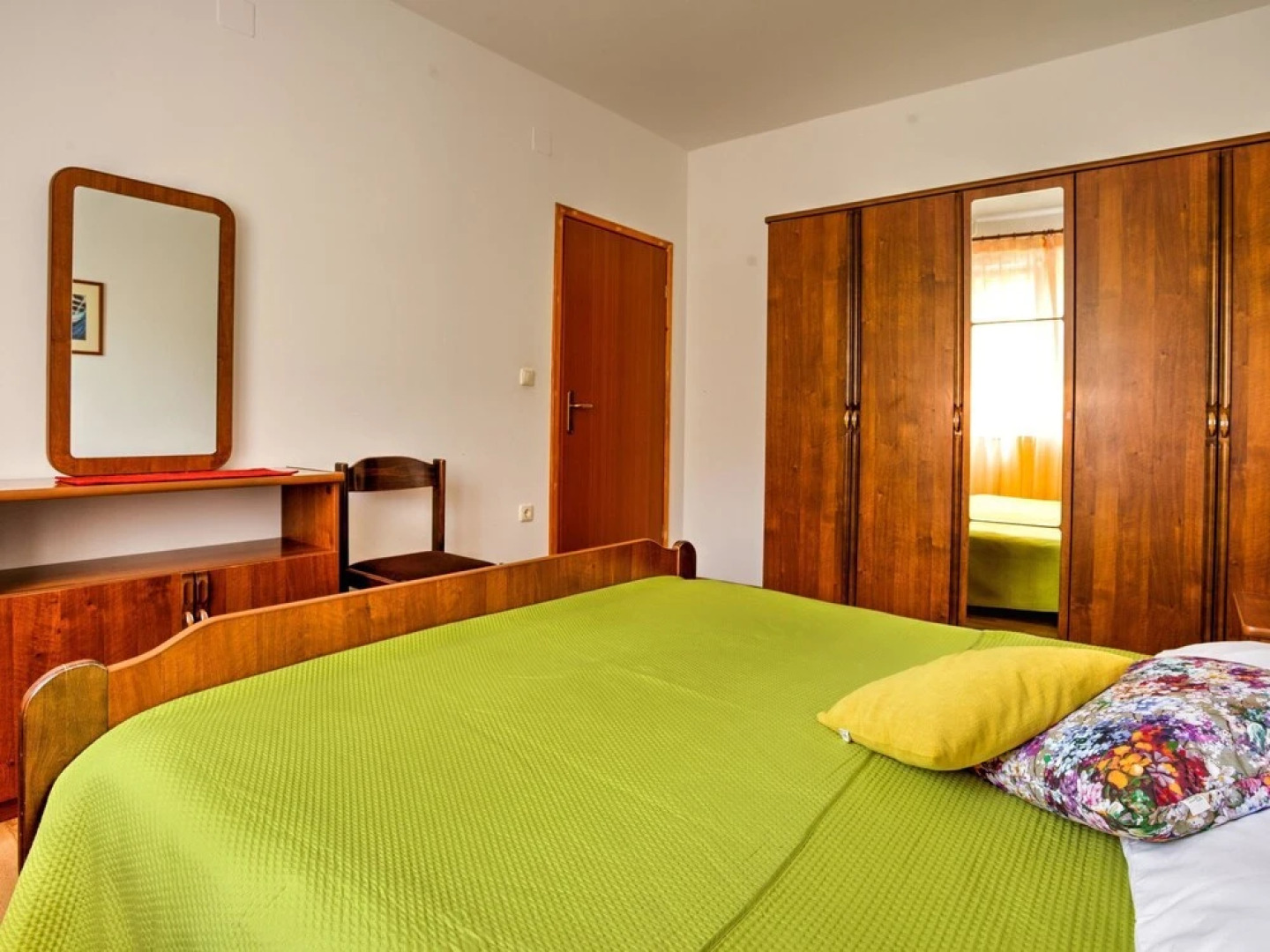 Laurus Tuli Evica in Tuli Evica