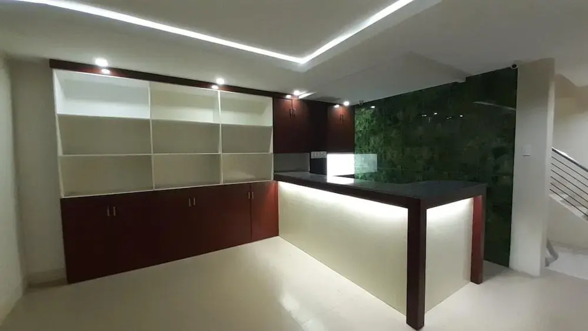 Jrja Hotel by OYO Rooms