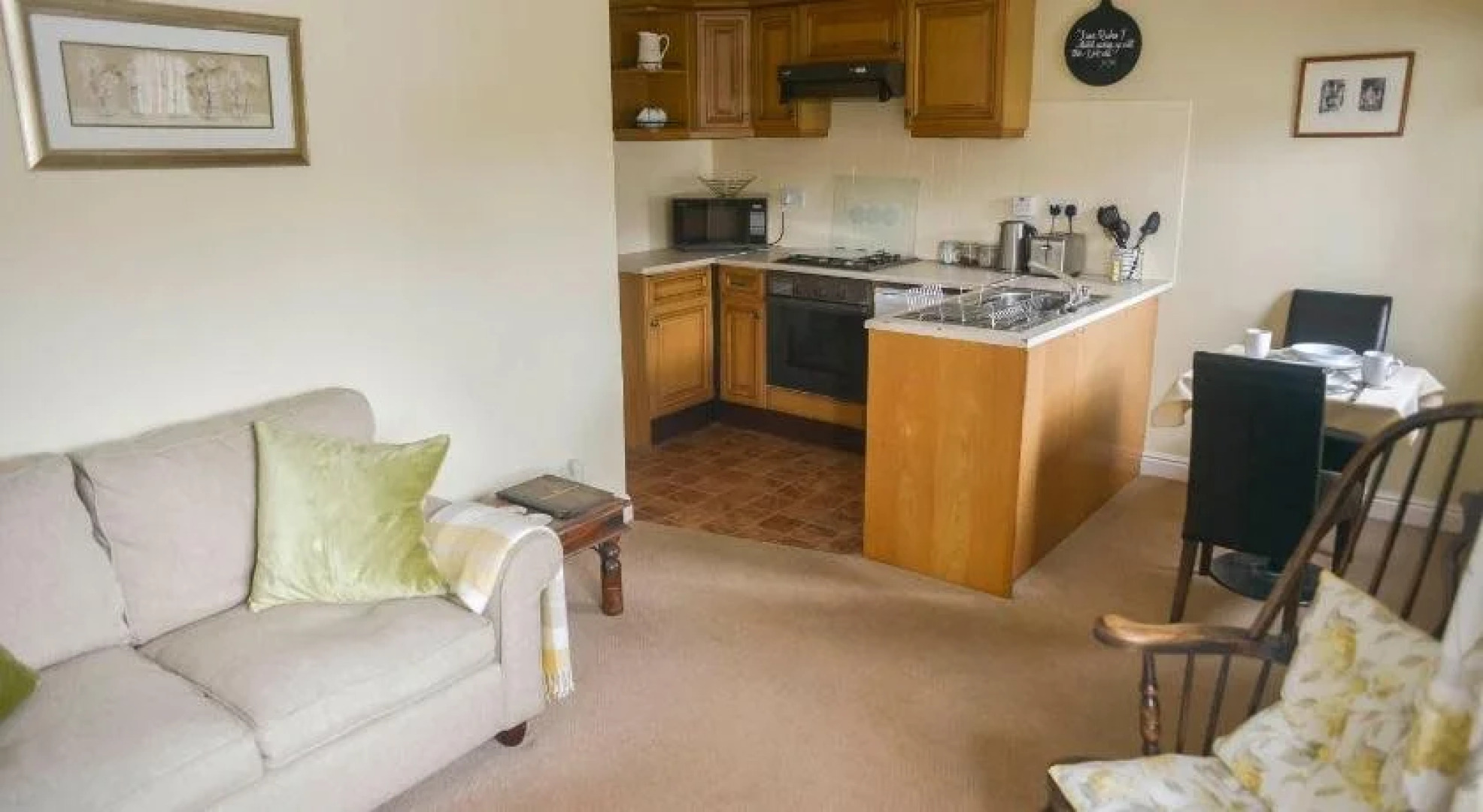 The Whitestonecliffe Inn