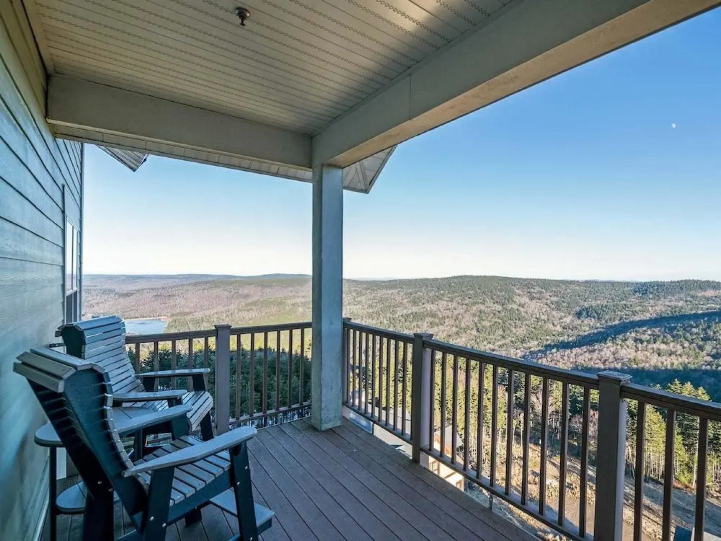 3 Br: Soaring Eagle 404