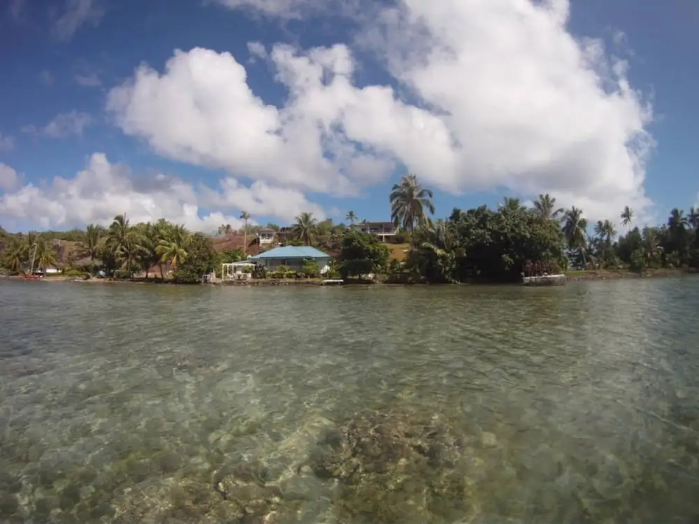 Apoomatai Bay Résidence