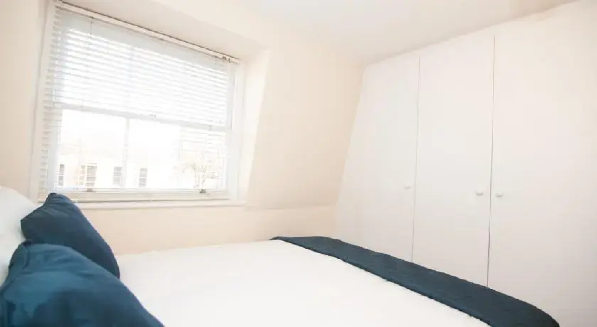 Regents Park Rooms