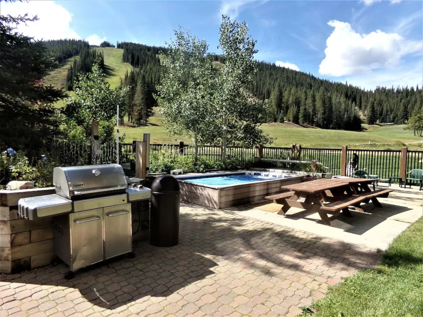 Fox Pine Lodge 3 Bed 3 Bath