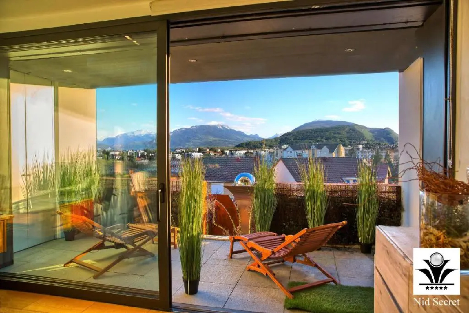 Panoramique 180 lac et montagne et Nid Secret spa romantique