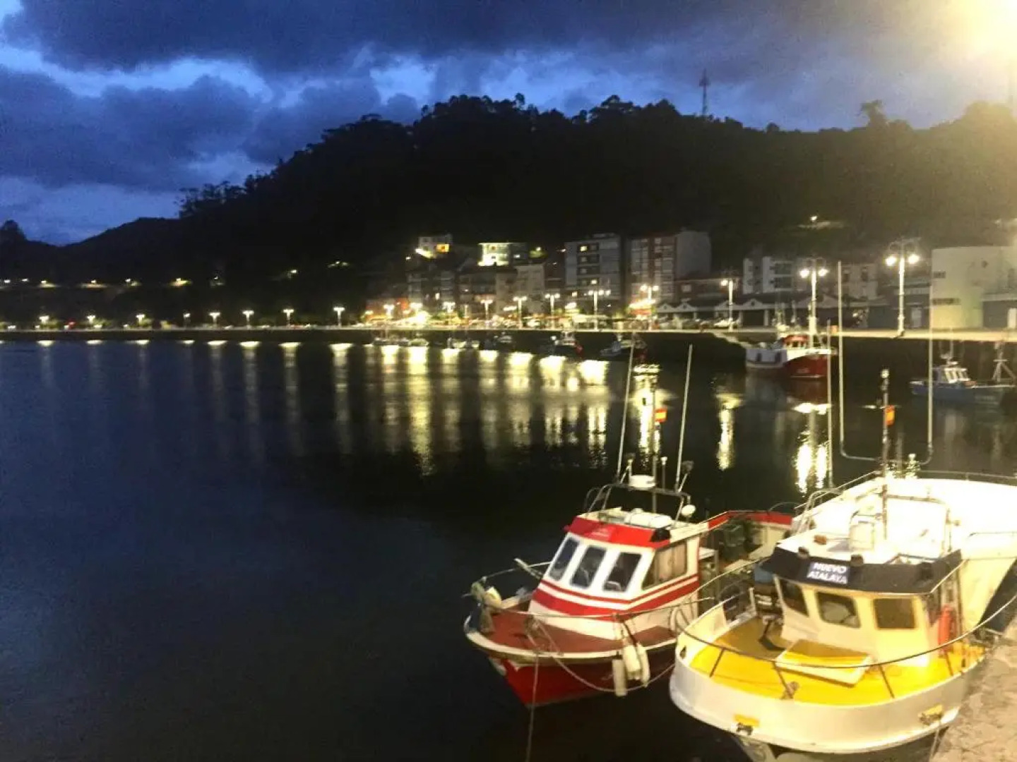 Bermeo y Urdaibai - Apartamento - tranquilo - WiFi - ASCENSOR y GARAJE en el mismo edificio